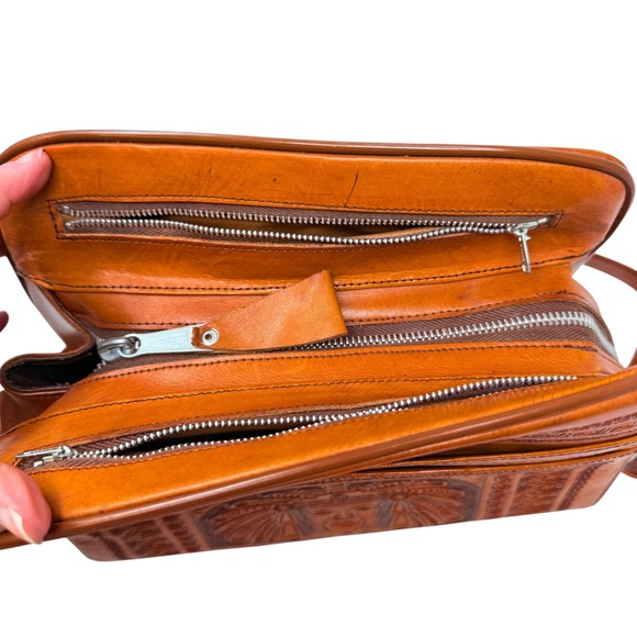 Vintage Mexican Hand Tooled Leather Shoulder Bag Aztec Mayan Warrior Sun Purse - Picture 12 of 13